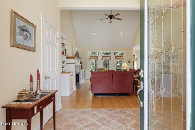 2816 St James Drive SE, Southport, NC 28461