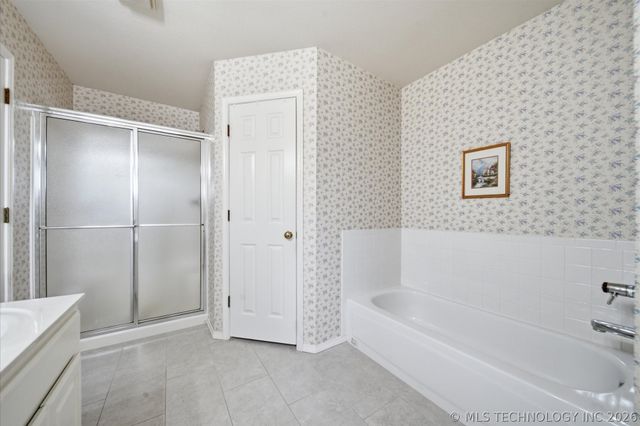 3731 S 74th West Place, Tulsa, OK 74107