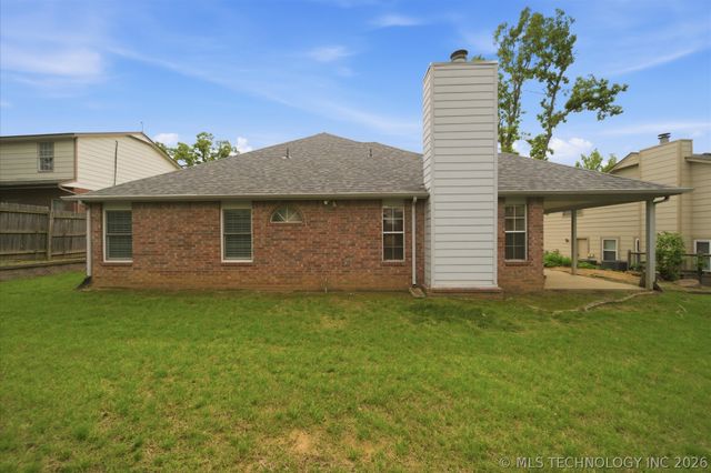 3731 S 74th West Place, Tulsa, OK 74107