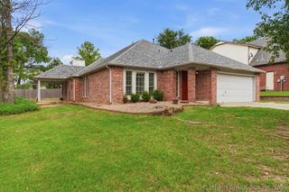 3731 S 74th West Place, Tulsa, OK 74107