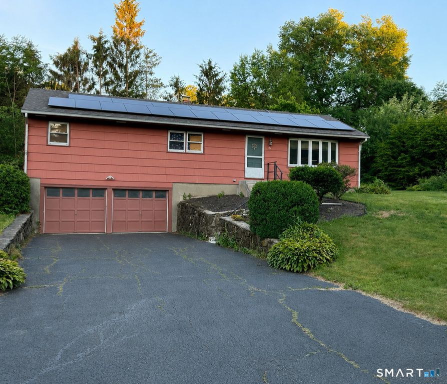 46 Gibson Avenue, Trumbull, CT 06611