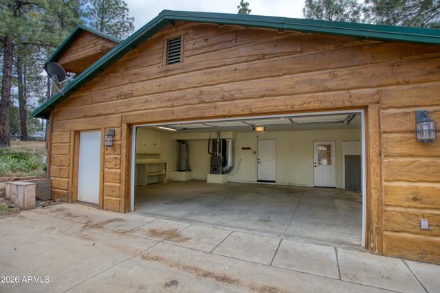 1420 E Meadow View Place, Show Low, AZ 85901