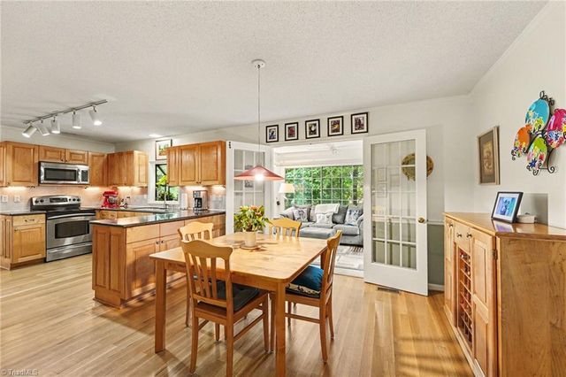508 O'Neill Drive, Jamestown, NC 27282