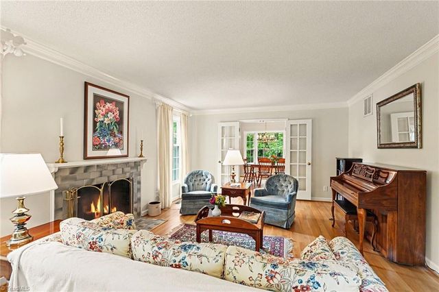 508 O'Neill Drive, Jamestown, NC 27282