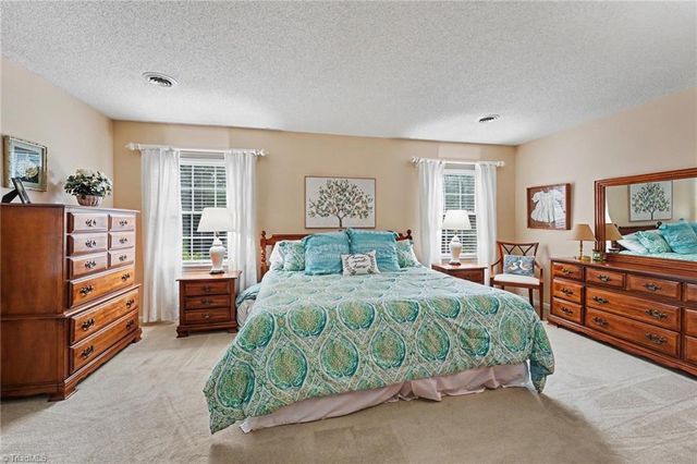 508 O'Neill Drive, Jamestown, NC 27282