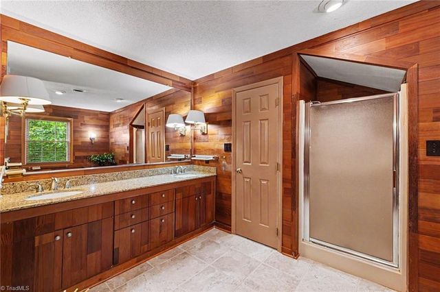 508 O'Neill Drive, Jamestown, NC 27282