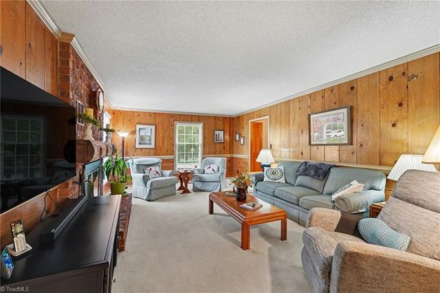 508 O'Neill Drive, Jamestown, NC 27282