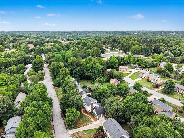 508 O'Neill Drive, Jamestown, NC 27282