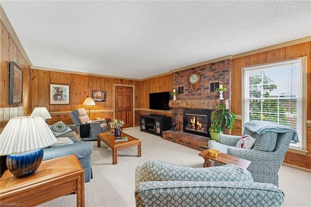 508 O'Neill Drive, Jamestown, NC 27282
