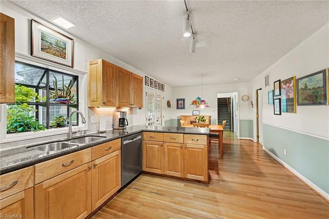 508 O'Neill Drive, Jamestown, NC 27282