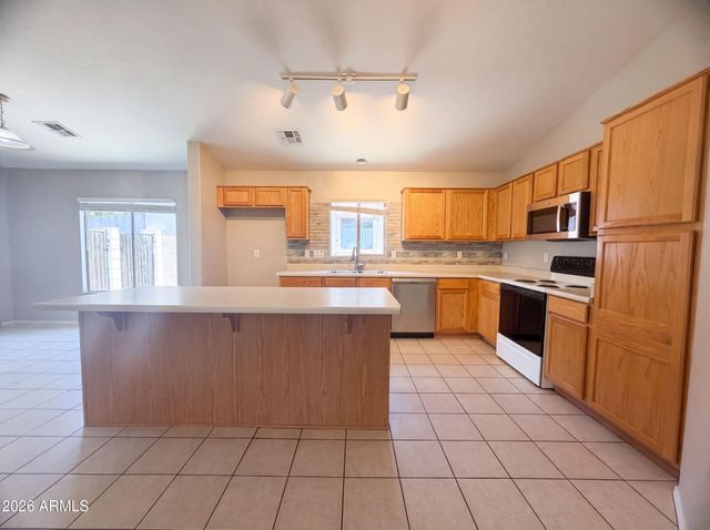 426 E PAYTON Street, San Tan Valley, AZ 85140