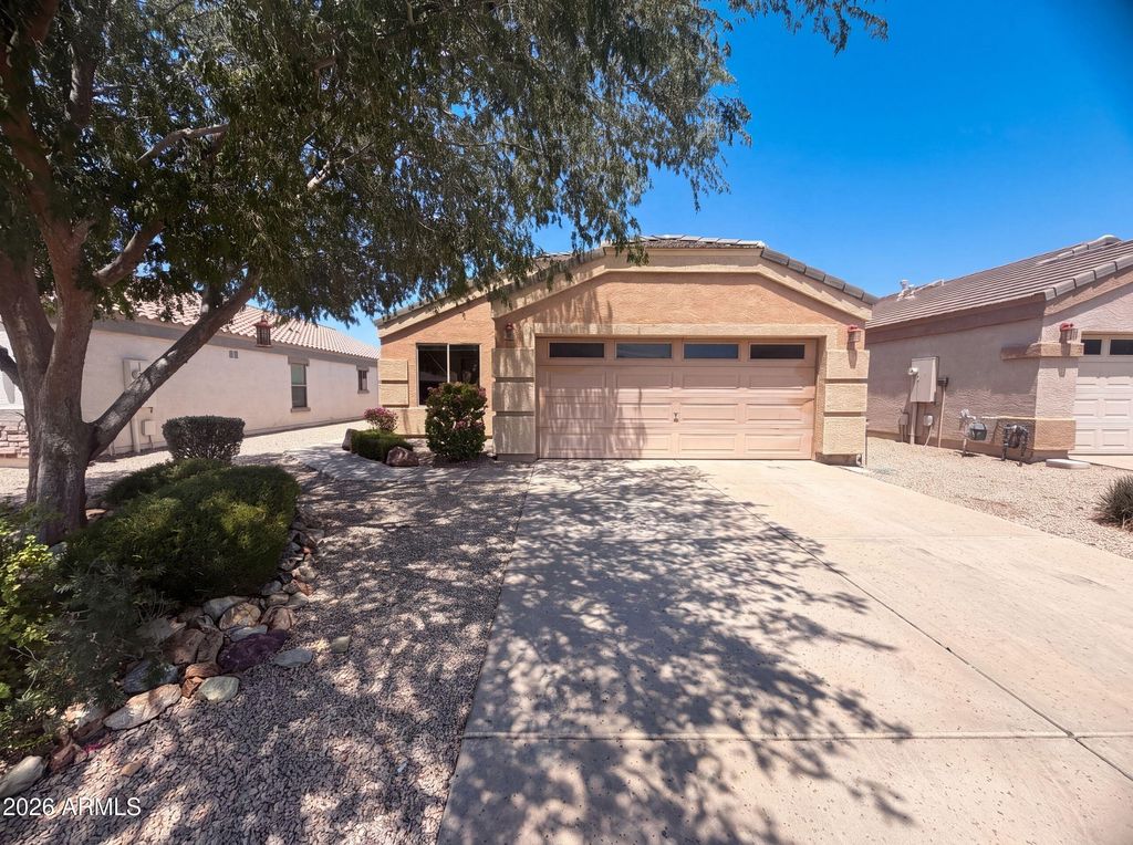 426 E PAYTON Street, San Tan Valley, AZ 85140