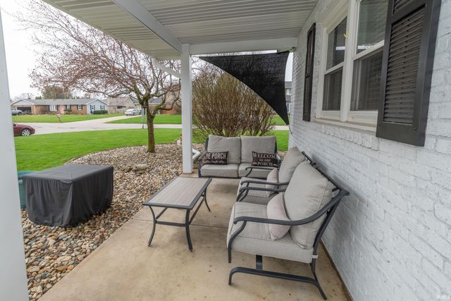 22835 Gilford Court, Elkhart, IN 46514