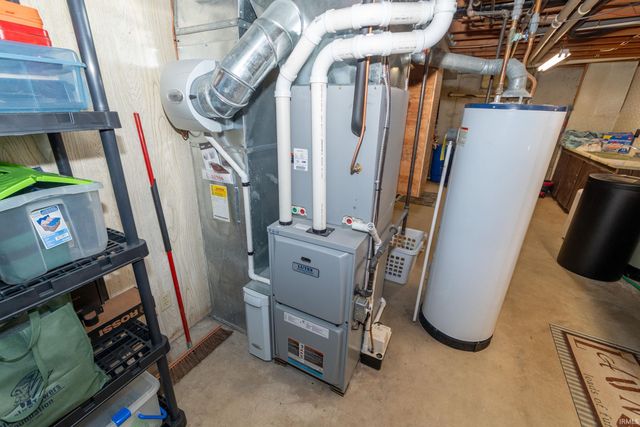 22835 Gilford Court, Elkhart, IN 46514