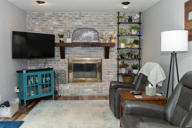 22835 Gilford Court, Elkhart, IN 46514