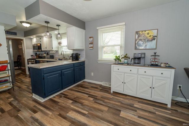 22835 Gilford Court, Elkhart, IN 46514