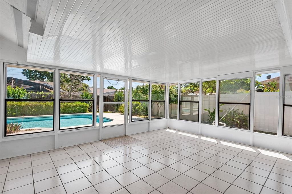 Image 32 of property listing at 8971 ANGELICA DRIVE, Orlando, FL 32836