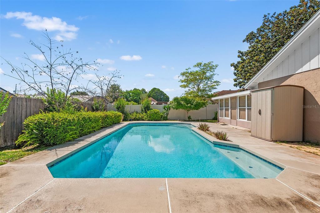 Image 34 of property listing at 8971 ANGELICA DRIVE, Orlando, FL 32836