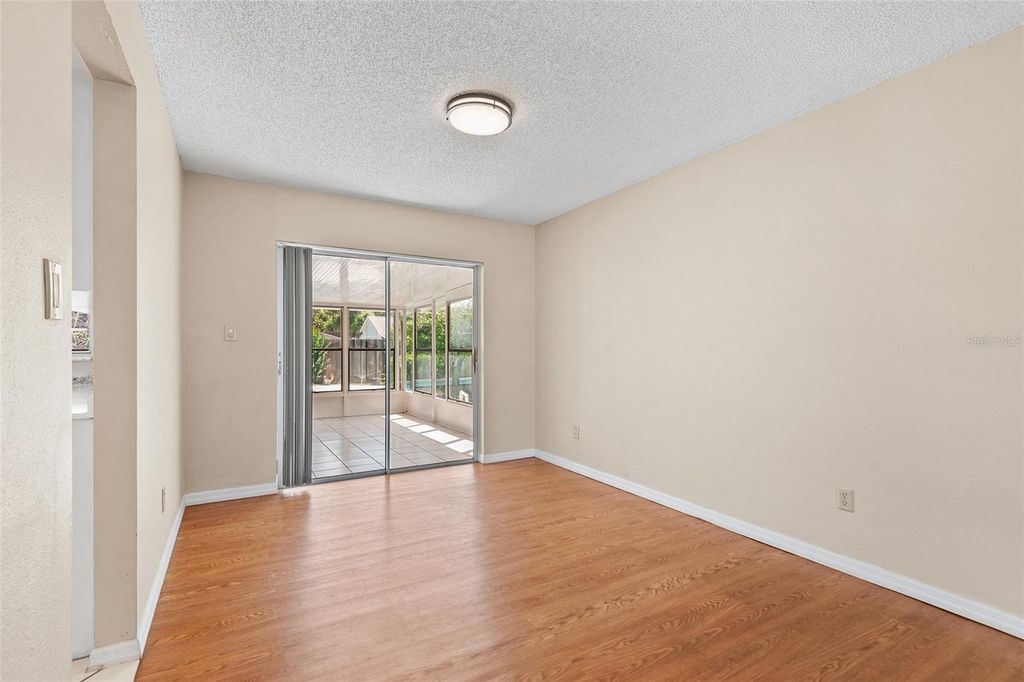 Image 9 of property listing at 8971 ANGELICA DRIVE, Orlando, FL 32836