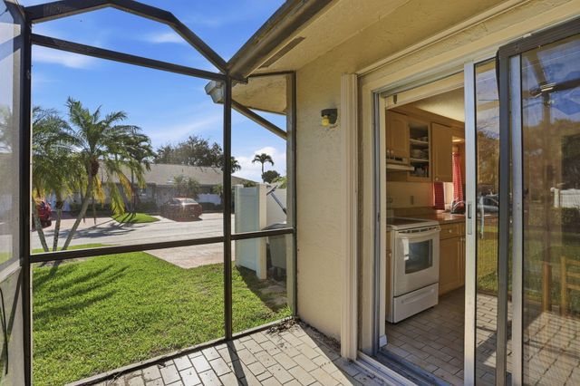 8773 Windrow Way, Boca Raton, FL 33496