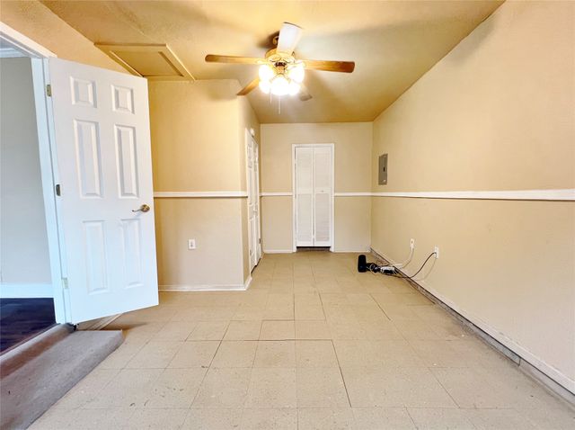 4236 Comanche Street, Fort Worth, TX 76119