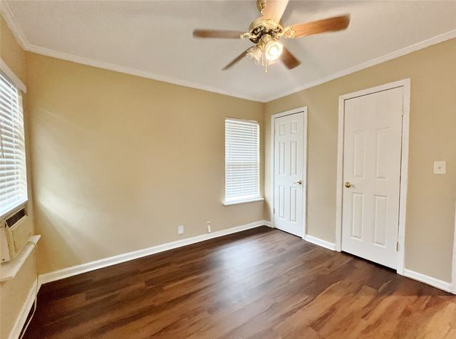 4236 Comanche Street, Fort Worth, TX 76119