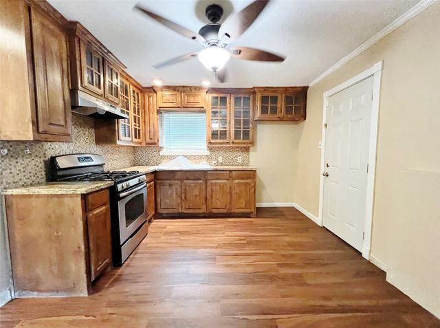 4236 Comanche Street, Fort Worth, TX 76119