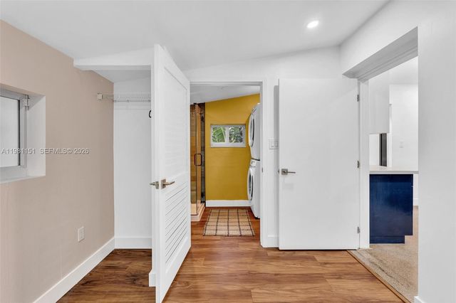 2431 Mayo St, Hollywood, FL 33020