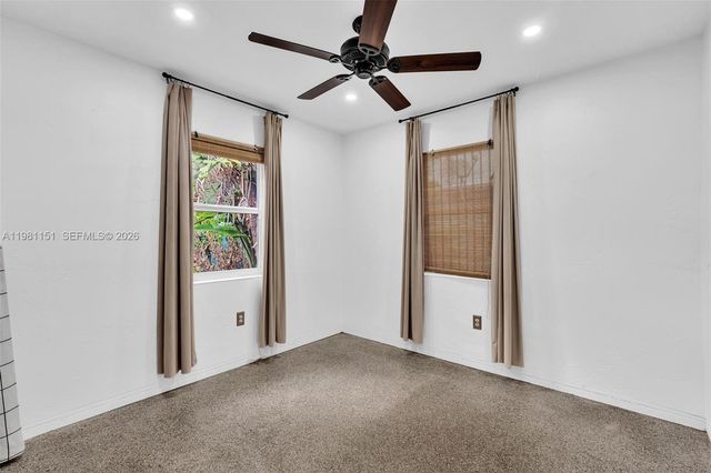 2431 Mayo St, Hollywood, FL 33020