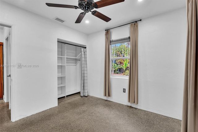 2431 Mayo St, Hollywood, FL 33020