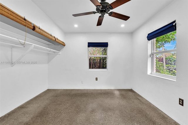 2431 Mayo St, Hollywood, FL 33020