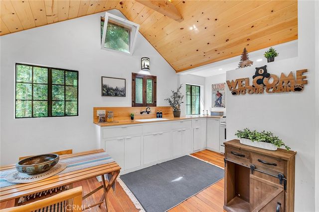 54039 Montgomery, Idyllwild, CA 92549