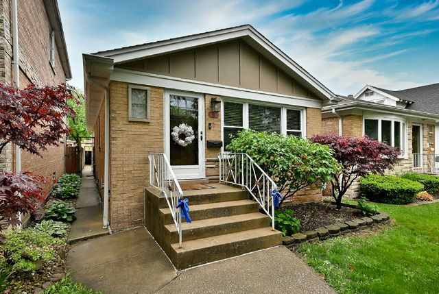 6524 N Oshkosh Avenue, Chicago, IL 60631