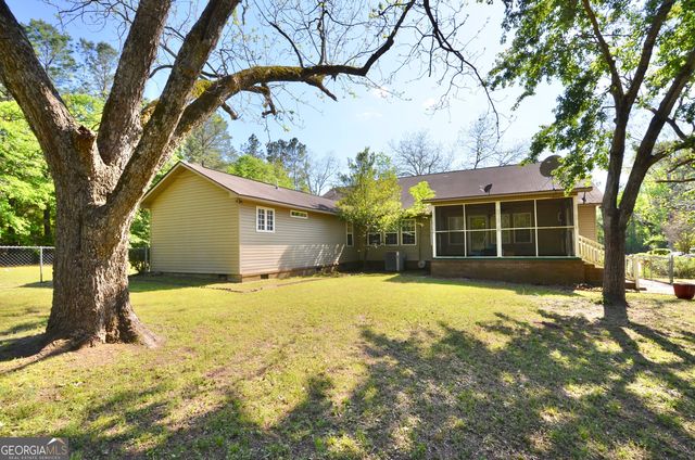 5826 Windsor Way, Eastman, GA 31023