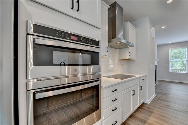 3052 Beacon Bend Crossing, Lawrenceville, GA 30043