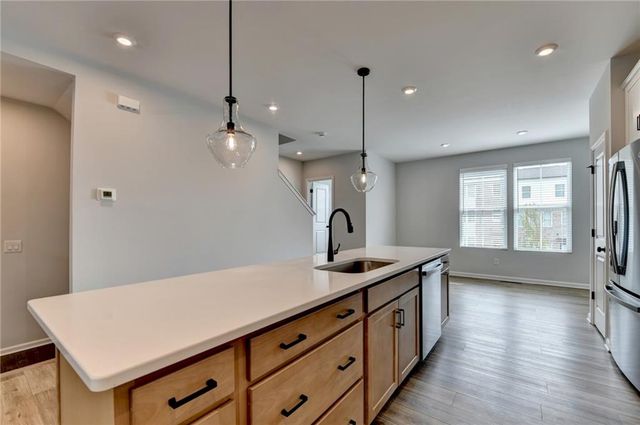 3052 Beacon Bend Crossing, Lawrenceville, GA 30043