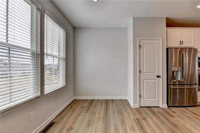 3052 Beacon Bend Crossing, Lawrenceville, GA 30043