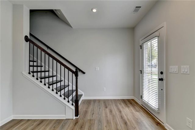 3052 Beacon Bend Crossing, Lawrenceville, GA 30043