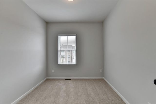 3052 Beacon Bend Crossing, Lawrenceville, GA 30043