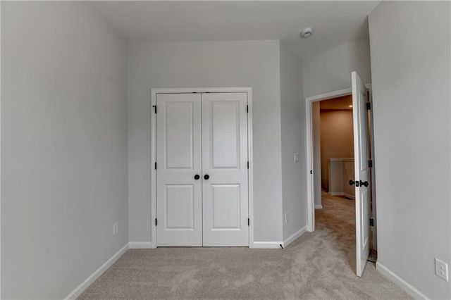 3052 Beacon Bend Crossing, Lawrenceville, GA 30043
