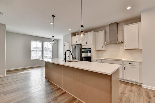 3052 Beacon Bend Crossing, Lawrenceville, GA 30043