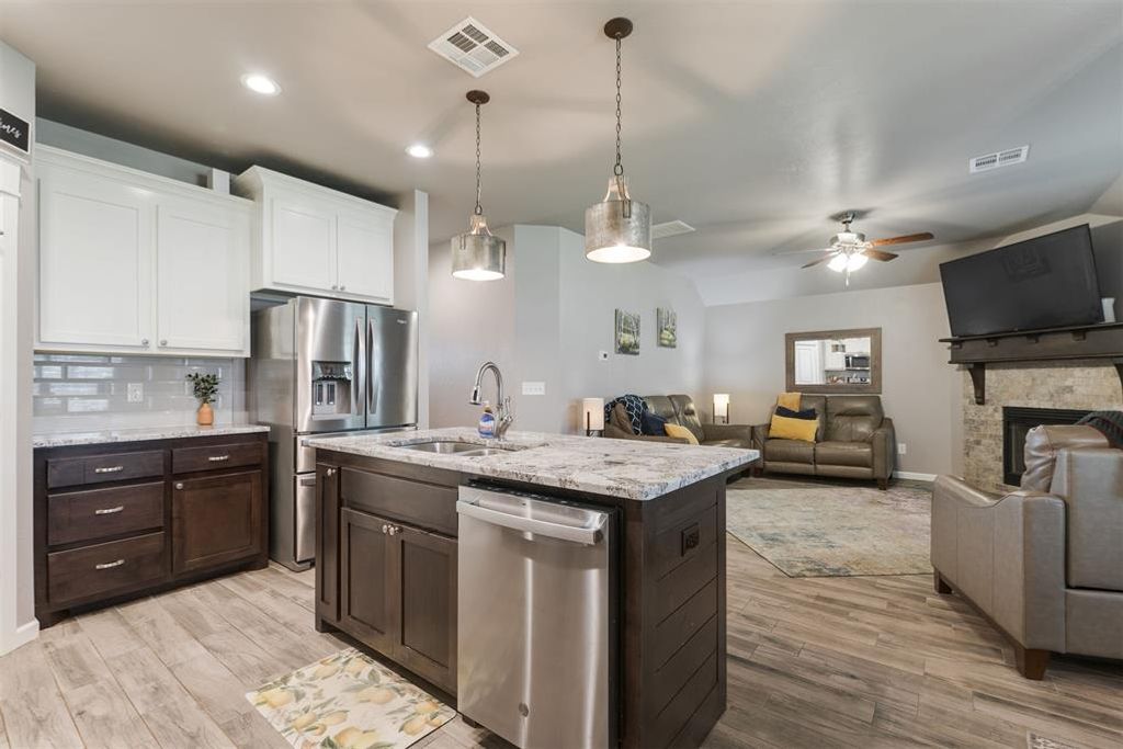 Image 39 of property listing at 3909 Brougham Way, Oklahoma City, OK 73179