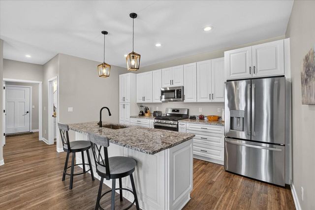 3835 Tanglewood Place, Janesville, WI 53546