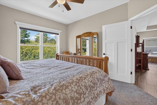 3835 Tanglewood Place, Janesville, WI 53546