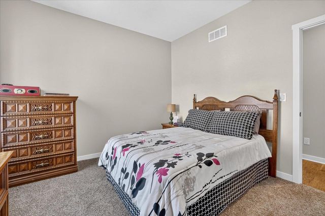 3835 Tanglewood Place, Janesville, WI 53546