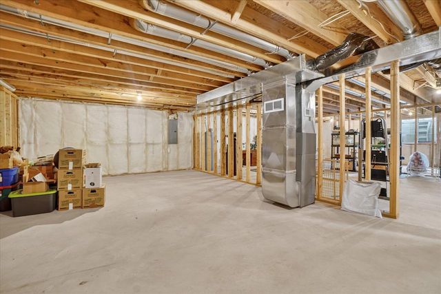 3835 Tanglewood Place, Janesville, WI 53546