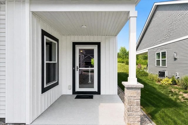 3835 Tanglewood Place, Janesville, WI 53546