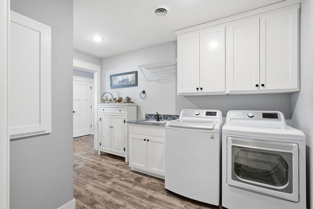 3509 Cambridge Place, River Falls, WI 54022