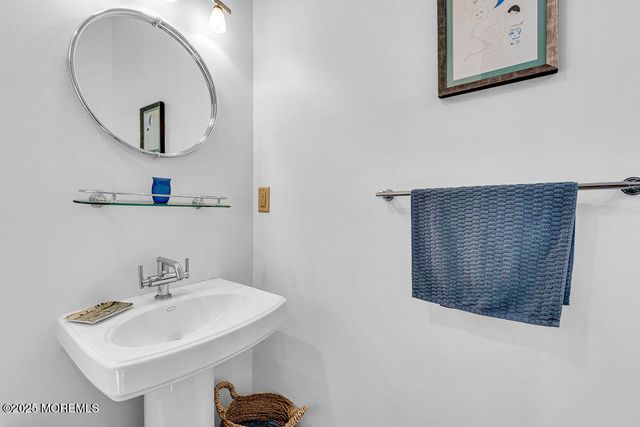 600 Saint Clair Avenue, Spring Lake Heights, NJ 07762