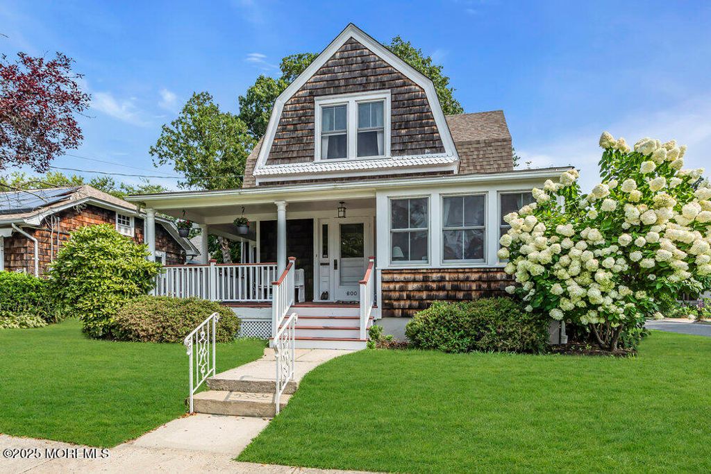 600 Saint Clair Avenue, Spring Lake Heights, NJ 07762